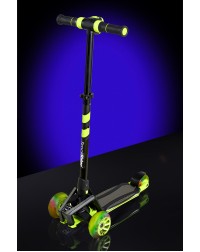 Самокат с ревом мотора, свет.колесами, свет.платформой Small Rider Premium Pro 2 (лайм)