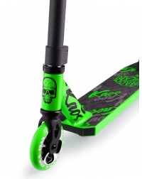 Трюковый самокат (MGP) Madd Gear Whip Kaos Scooter (зеленый) Трюковый самокат (MGP) Madd Gear Whip Kaos Scooter (зеленый)