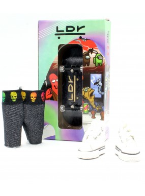 Фингерборд П10 Wide LDR 32мм черный + кеды + шорты