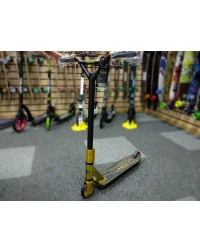 Самокат трюковой DUKE 303 2018 gold Самокат трюковой DUKE 303 2018 gold