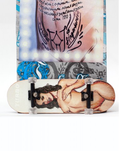 Фингерборд Турбо Naked&Famous Limited #74 Фингерборд Турбо Naked&Famous Limited #74