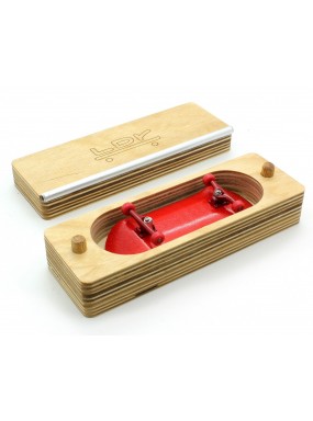 Фингерборд П11 LDR 34мм Красный + спот-коробка Фингерборд П11 LDR 34мм Красный + спот-коробка