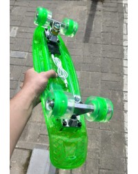 Круизер пластиковый светящийся Лидер Green 22 Круизер пластиковый светящийся Лидер Green 22