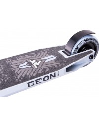 Самокат трюковый Geon white 