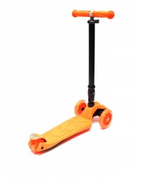 Самокат Triumf maxi flash plus оранжевый Самокат Triumf maxi flash plus оранжевый