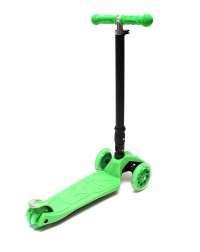 Самокат Triumf maxi flash plus зеленый Самокат Triumf maxi flash plus зеленый