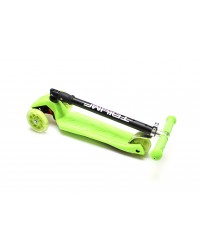 Самокат Triumf maxi flash plus салатовый Самокат Triumf maxi flash plus салатовый