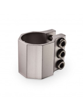 Хомут нижний 3х болт. к Quantum__DELIM__ Pixel серый