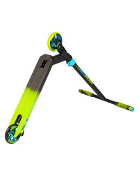 Трюковый самокат (MGP) Madd Gear KICK FLOW SCOOTER 2020 (черно-зеленый) Трюковый самокат (MGP) Madd Gear KICK FLOW SCOOTER 2020 (черно-зеленый)