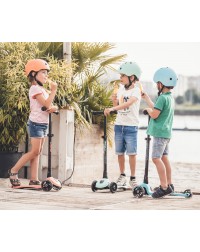 Складной трехколесный самокат со светящимися колесами Scoot&Ride Highway Kick 3 LED (киви)